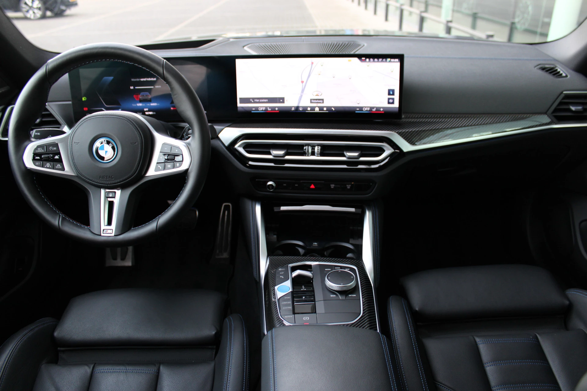 Hoofdafbeelding BMW i4