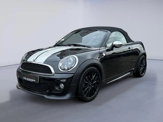 Hoofdafbeelding MINI Roadster Mini Roadster 1.6 Cooper Chili /Apple & Android carplay/JCW pakket/Sportstoelen verwarmd/Climate/Park.Sens. Achter/18'' JCW Velgen (MET GARANTIE*)