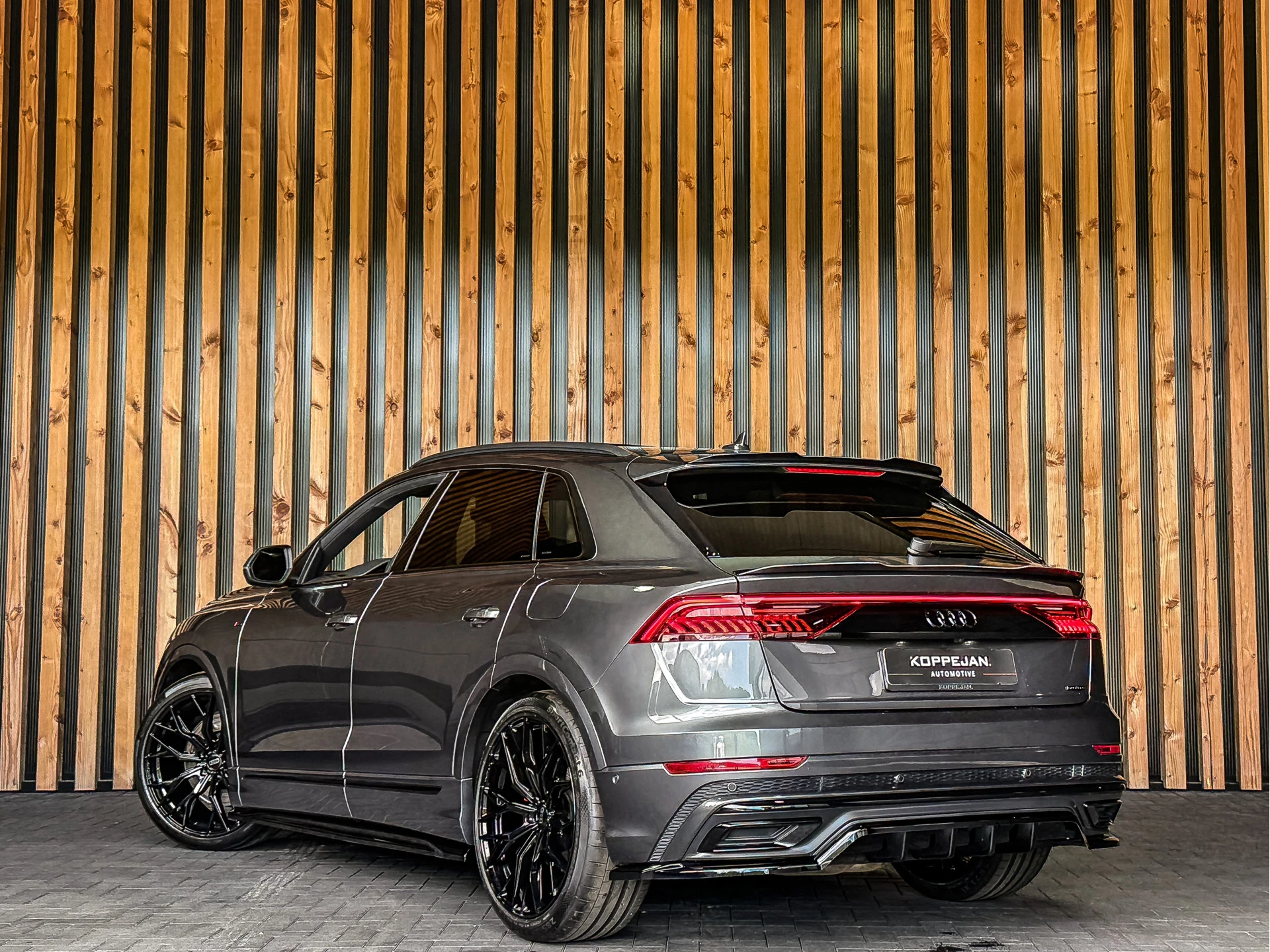 Hoofdafbeelding Audi Q8