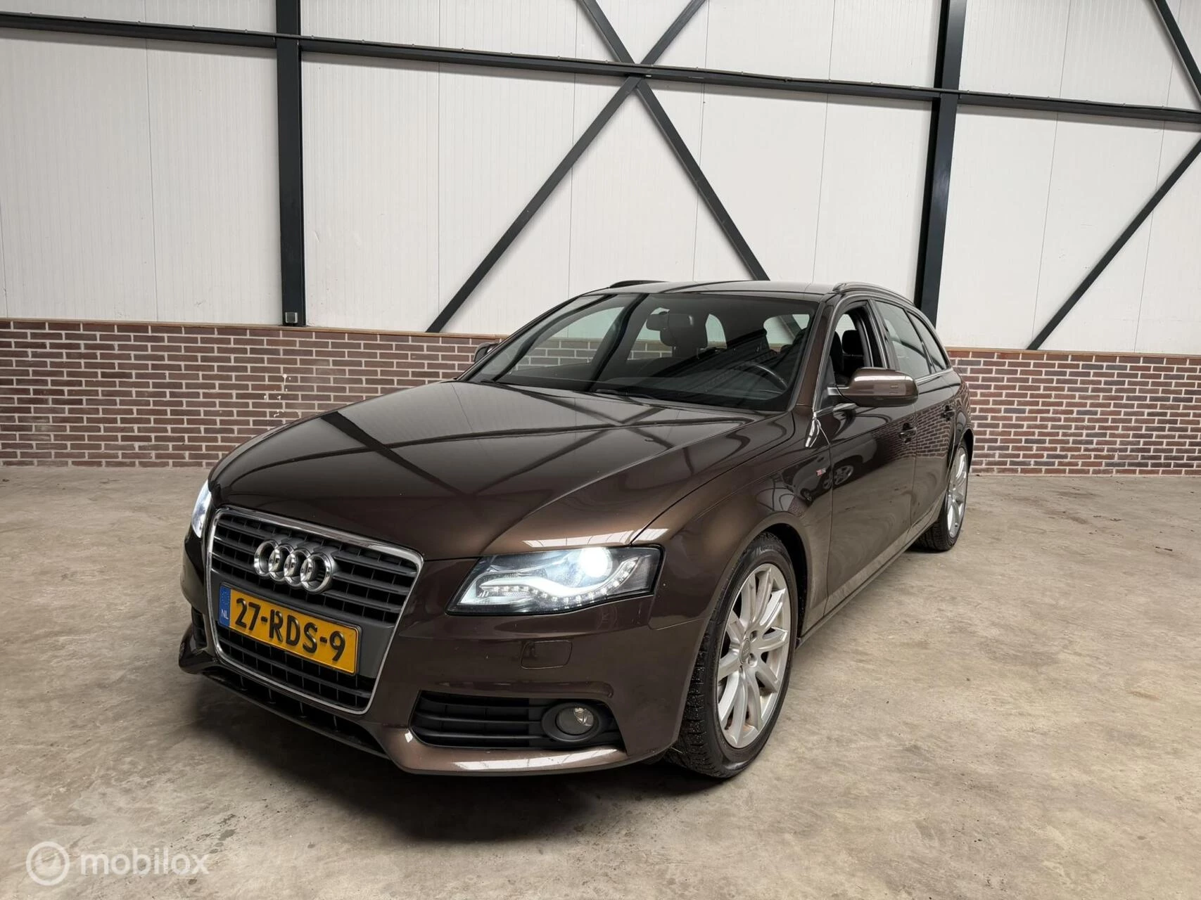 Hoofdafbeelding Audi A4