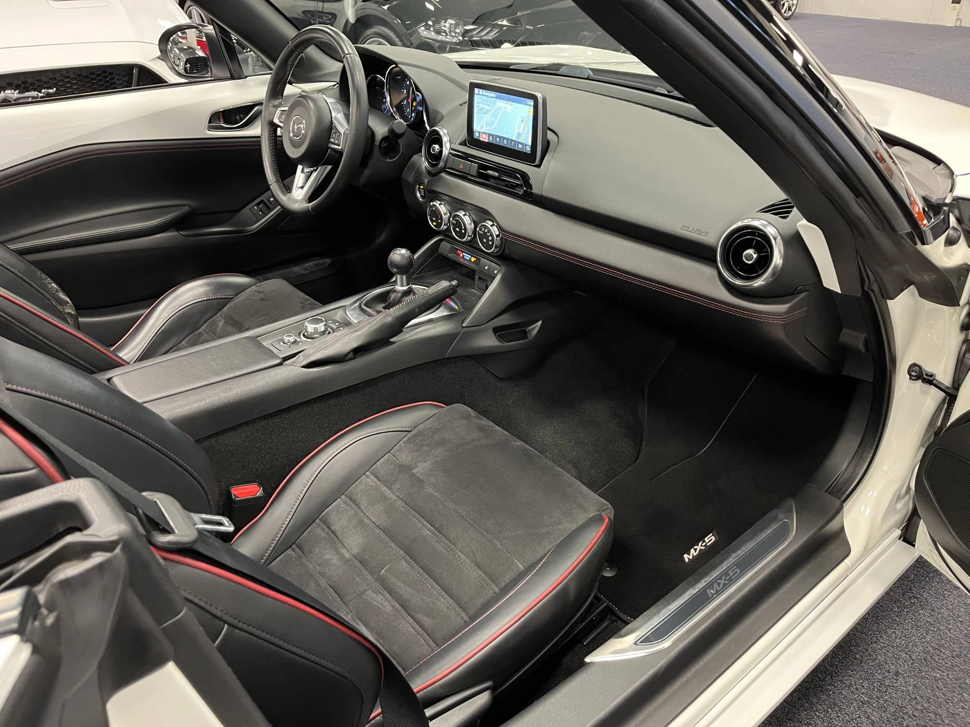 Hoofdafbeelding Mazda MX-5