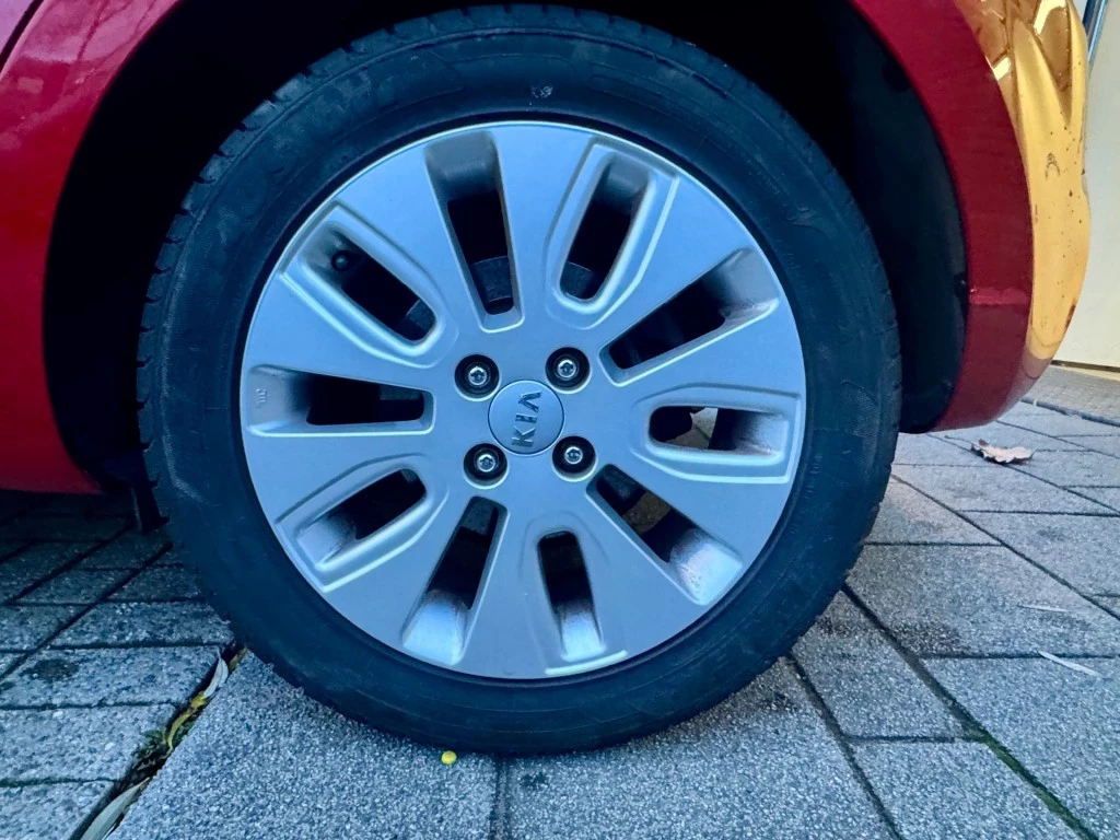 Hoofdafbeelding Kia Rio