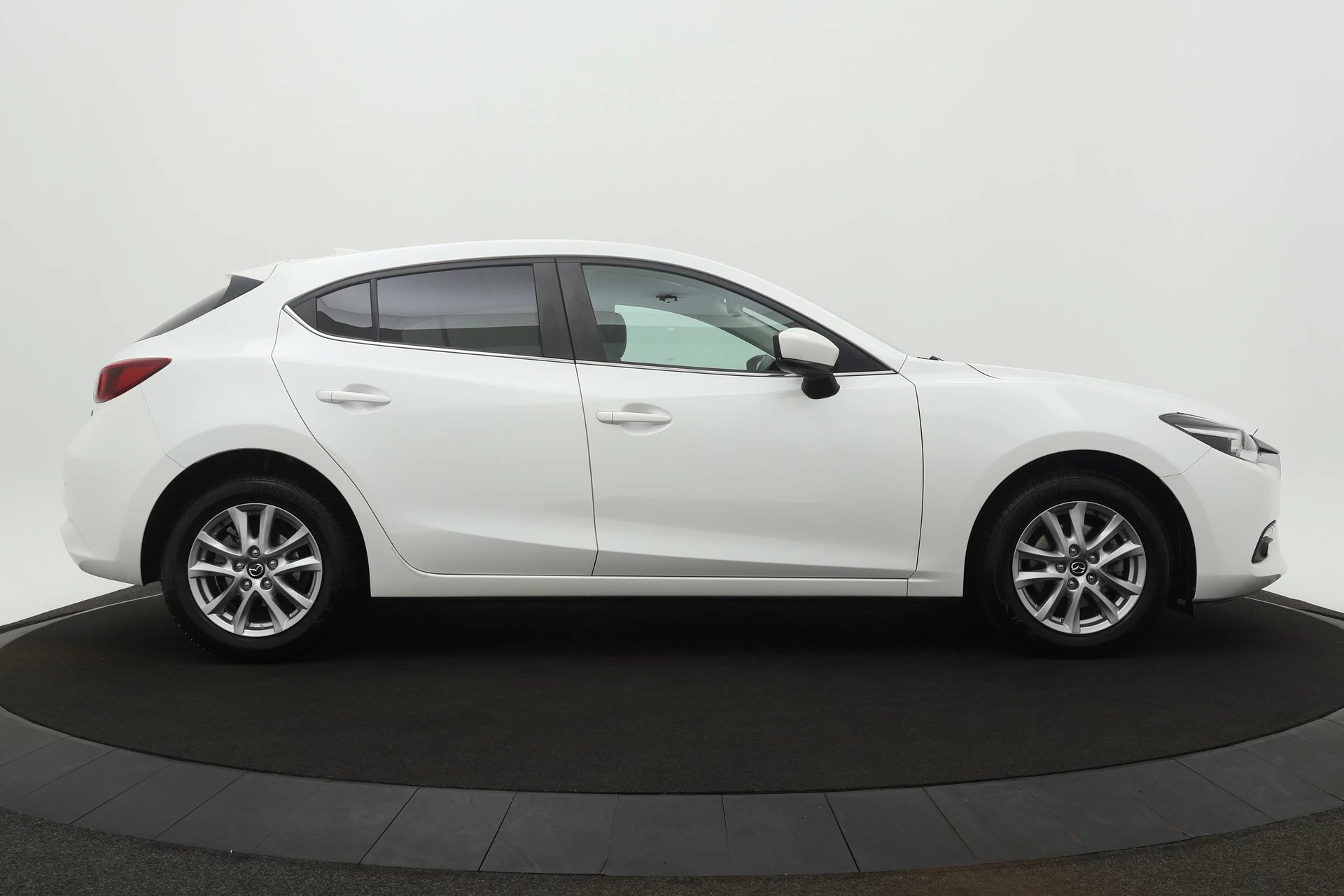 Hoofdafbeelding Mazda 3