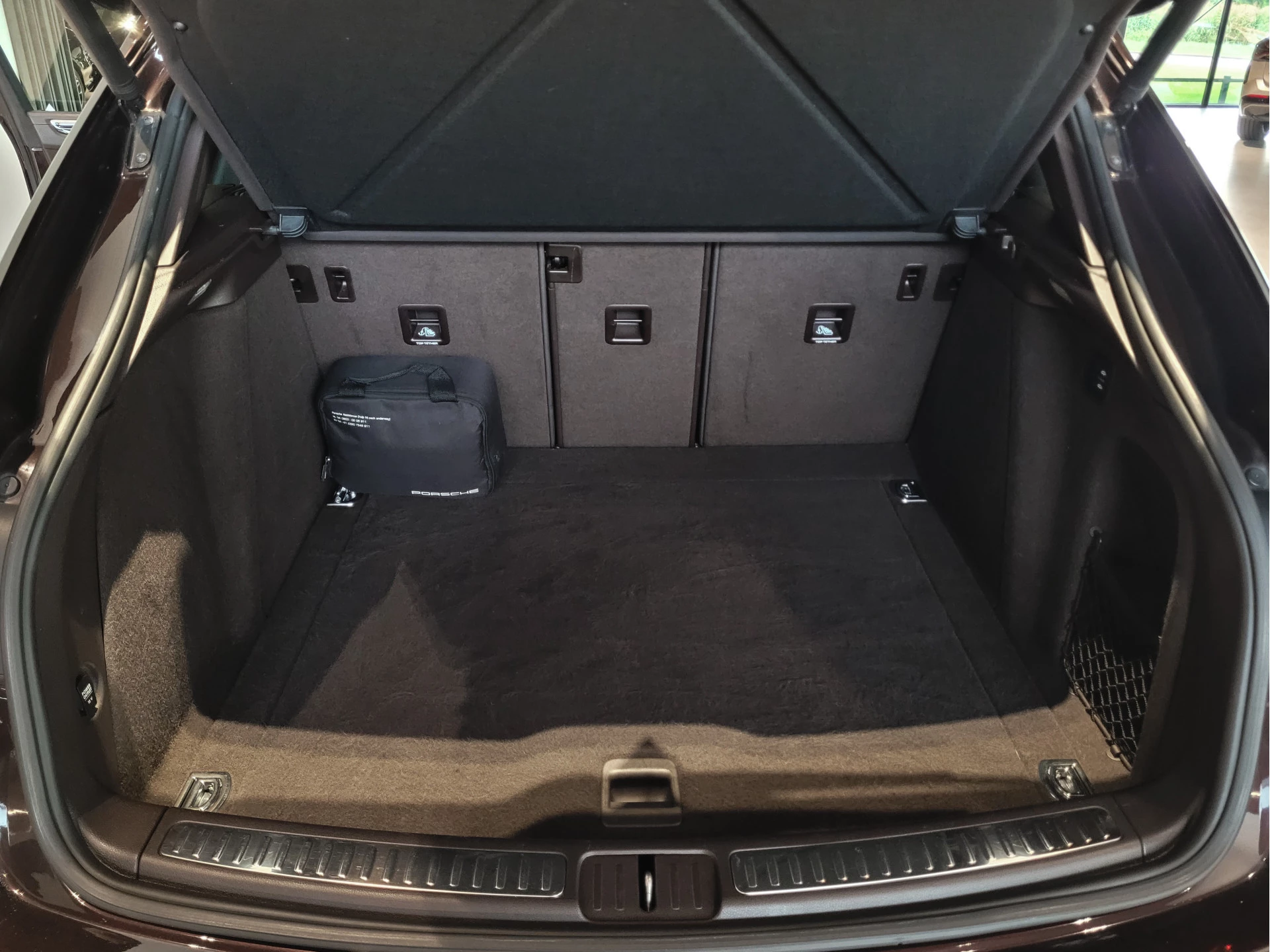 Hoofdafbeelding Porsche Macan