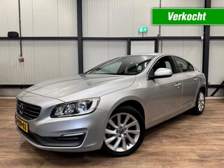 Volvo S60 1.6 T3 Momentum / AUTOMAAT / NAVI / CRUISE / CLIMA /