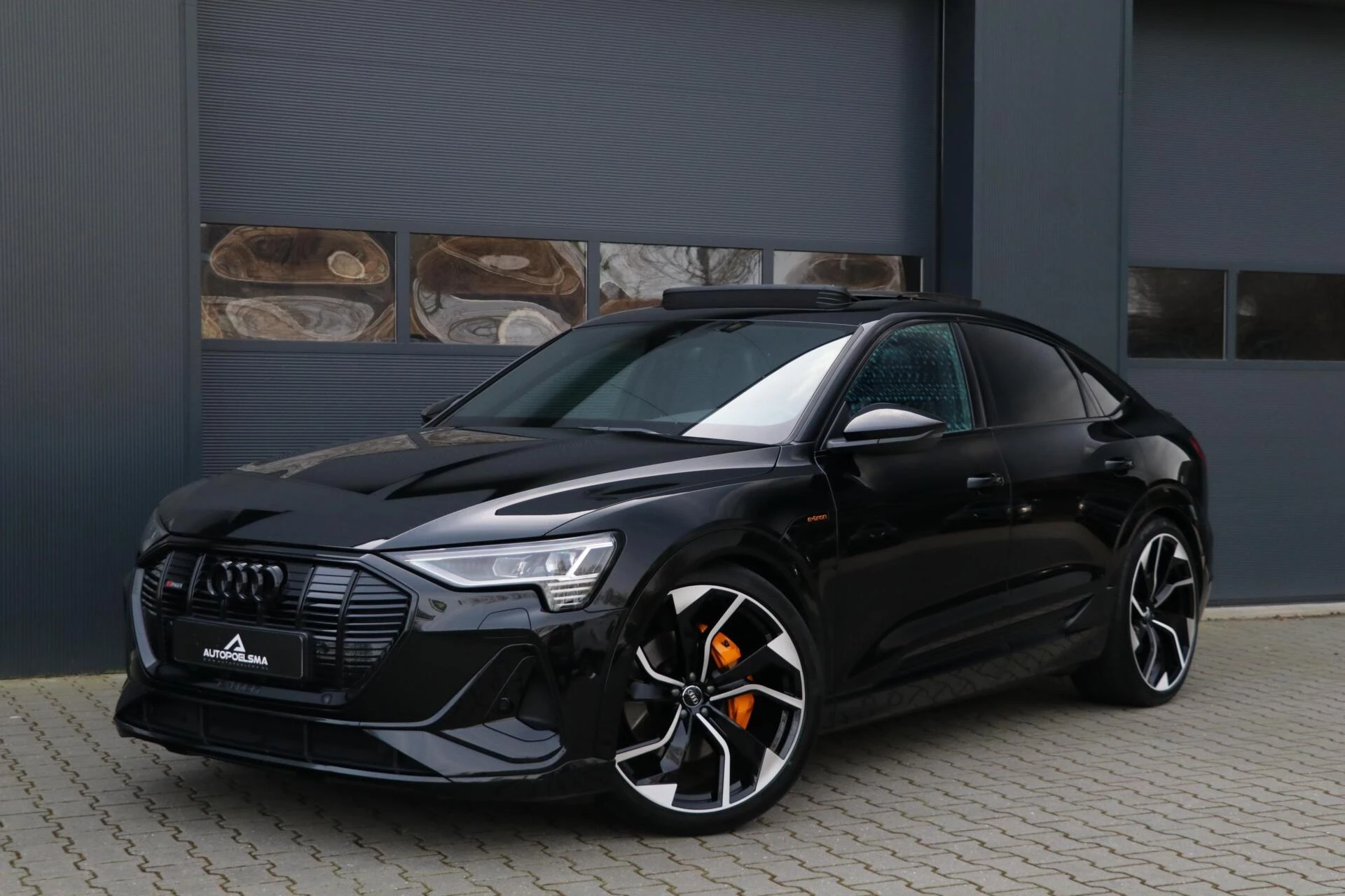 Hoofdafbeelding Audi e-tron