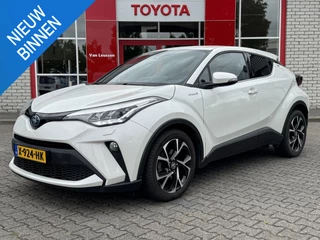 Toyota C-HR 1.8 HYBRID DYNAMIC APPLE/ANDROID STOEL/STUURVERW PARKSENSOREN ALL-SEASON CAMERA LED BLUETOOTH BSM