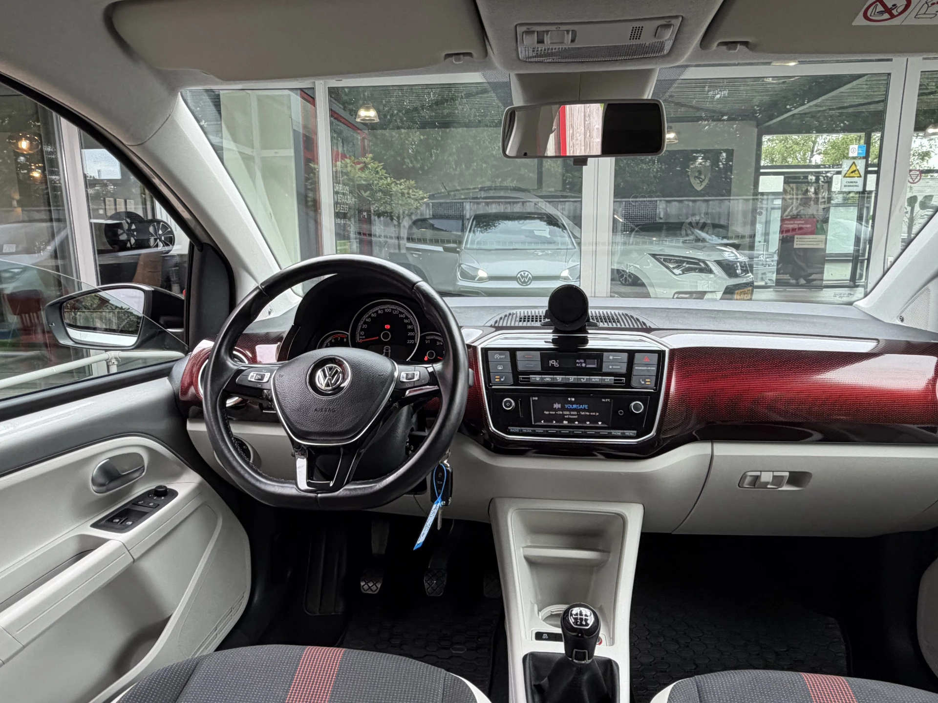 Hoofdafbeelding Volkswagen up!
