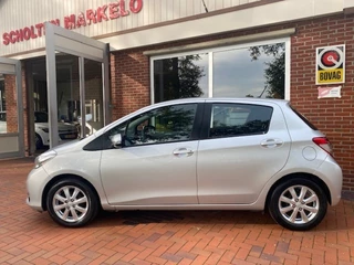 Hoofdafbeelding Toyota Yaris Toyota Yaris 1.0 VVTI AIRCO LM VELG