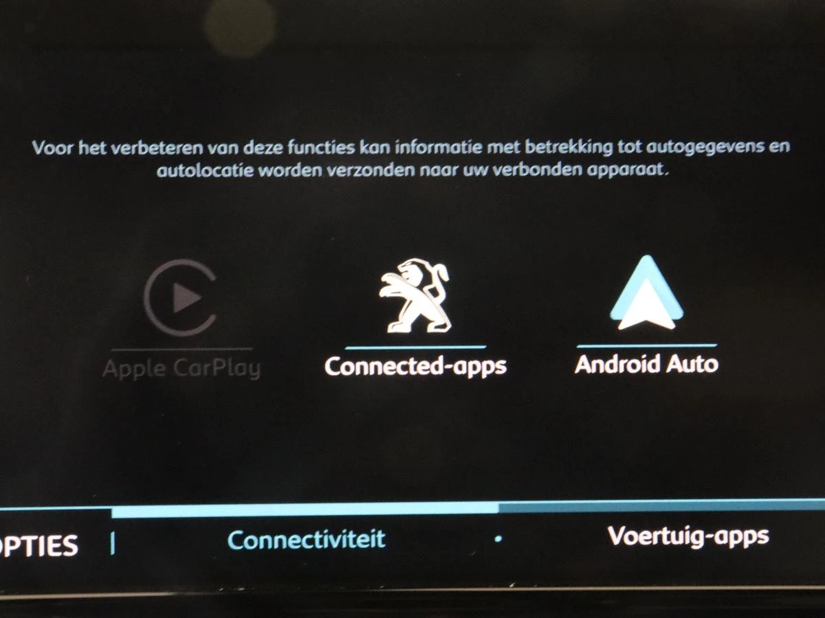 Hoofdafbeelding Peugeot e-2008