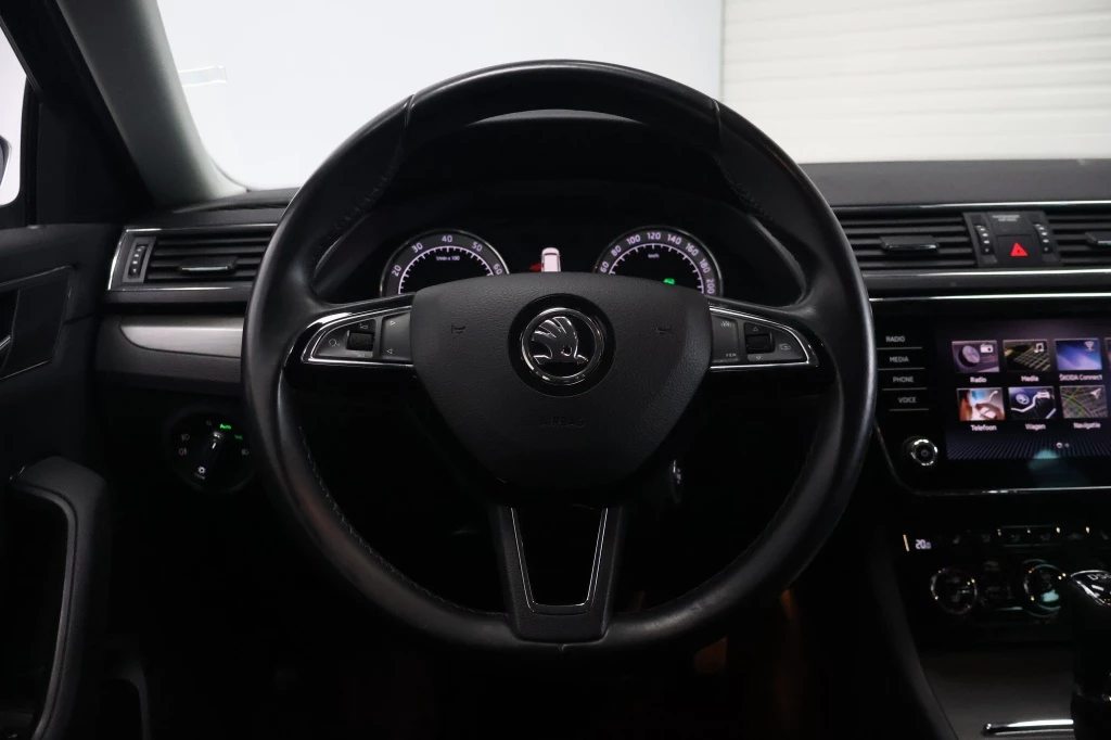 Hoofdafbeelding Škoda Superb