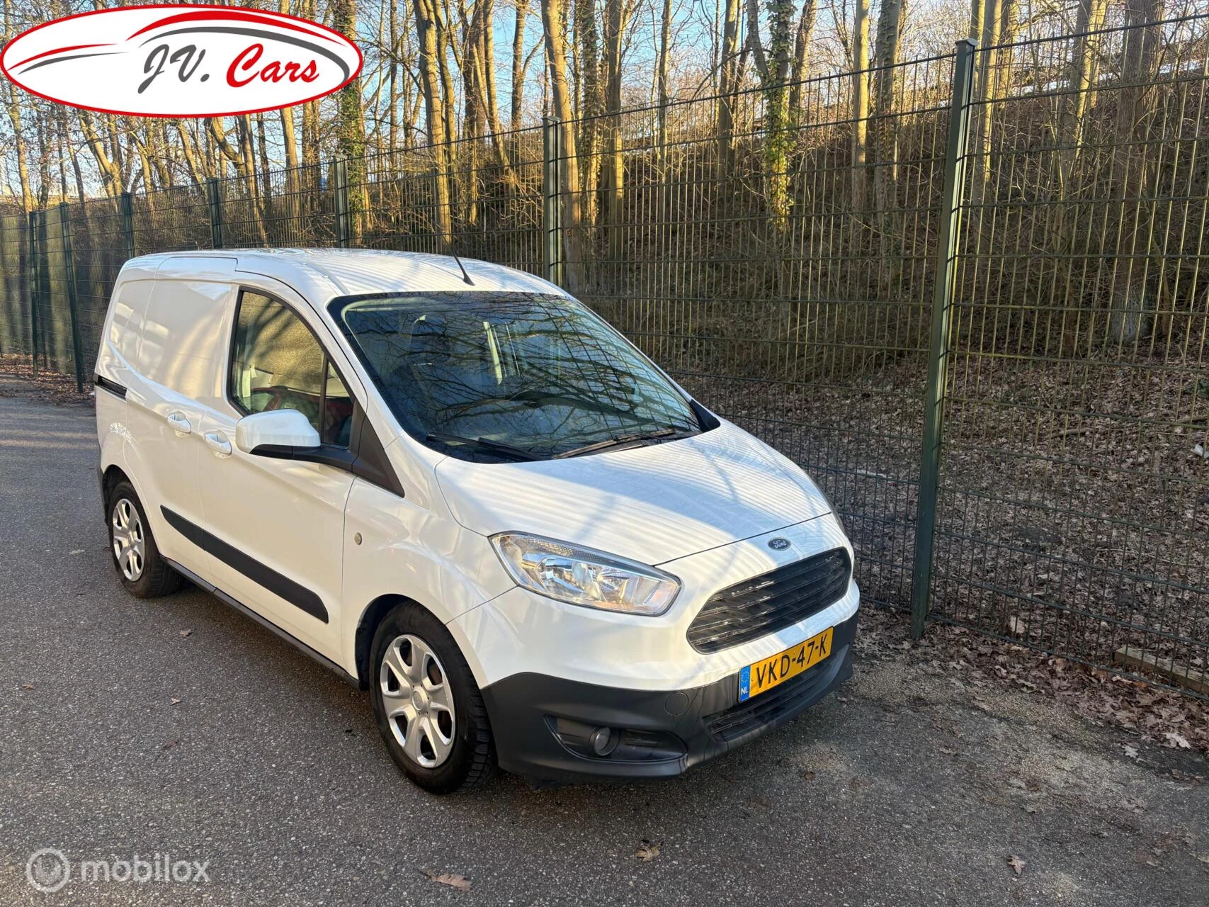 Hoofdafbeelding Ford Transit Courier