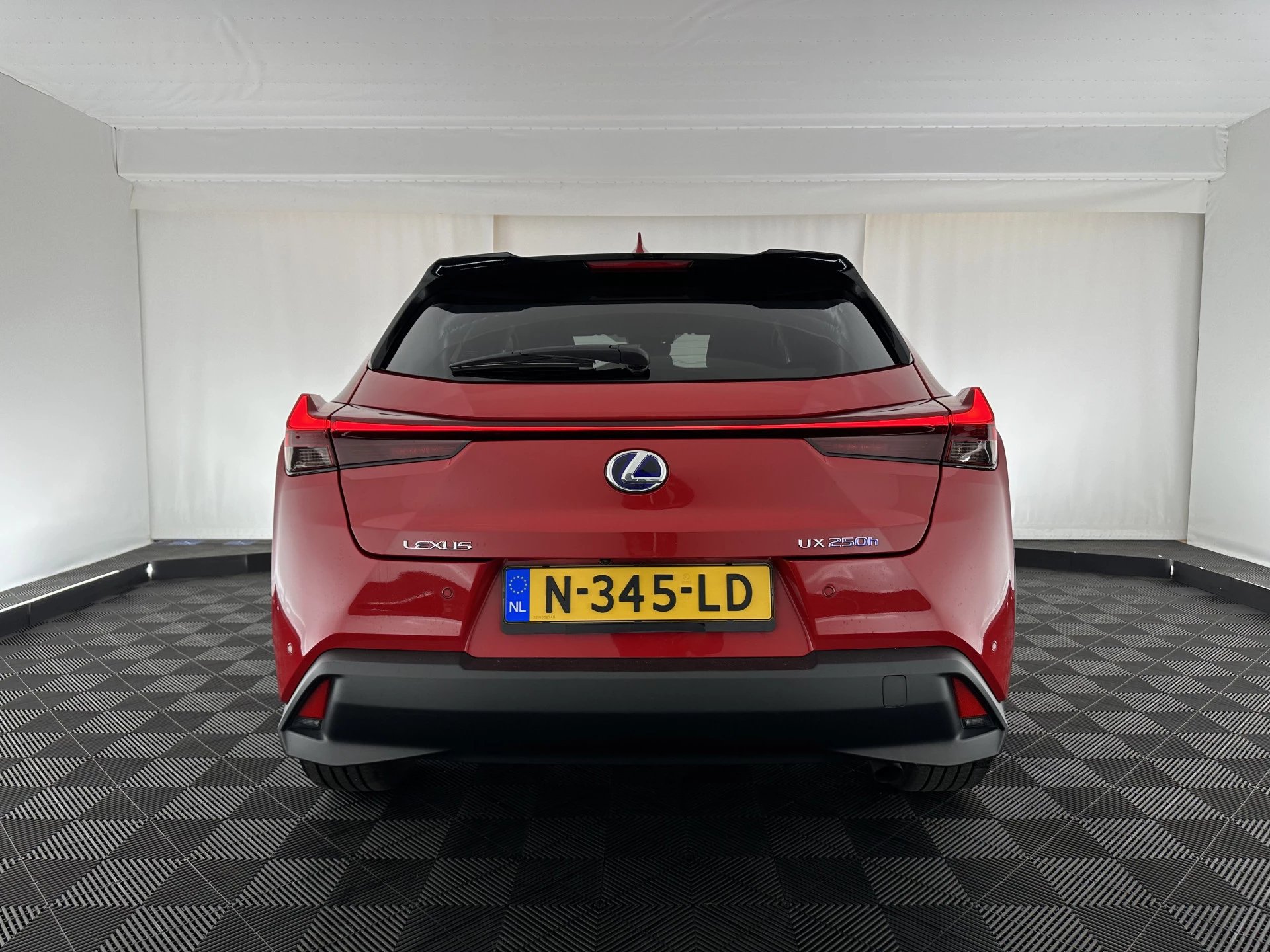 Hoofdafbeelding Lexus UX