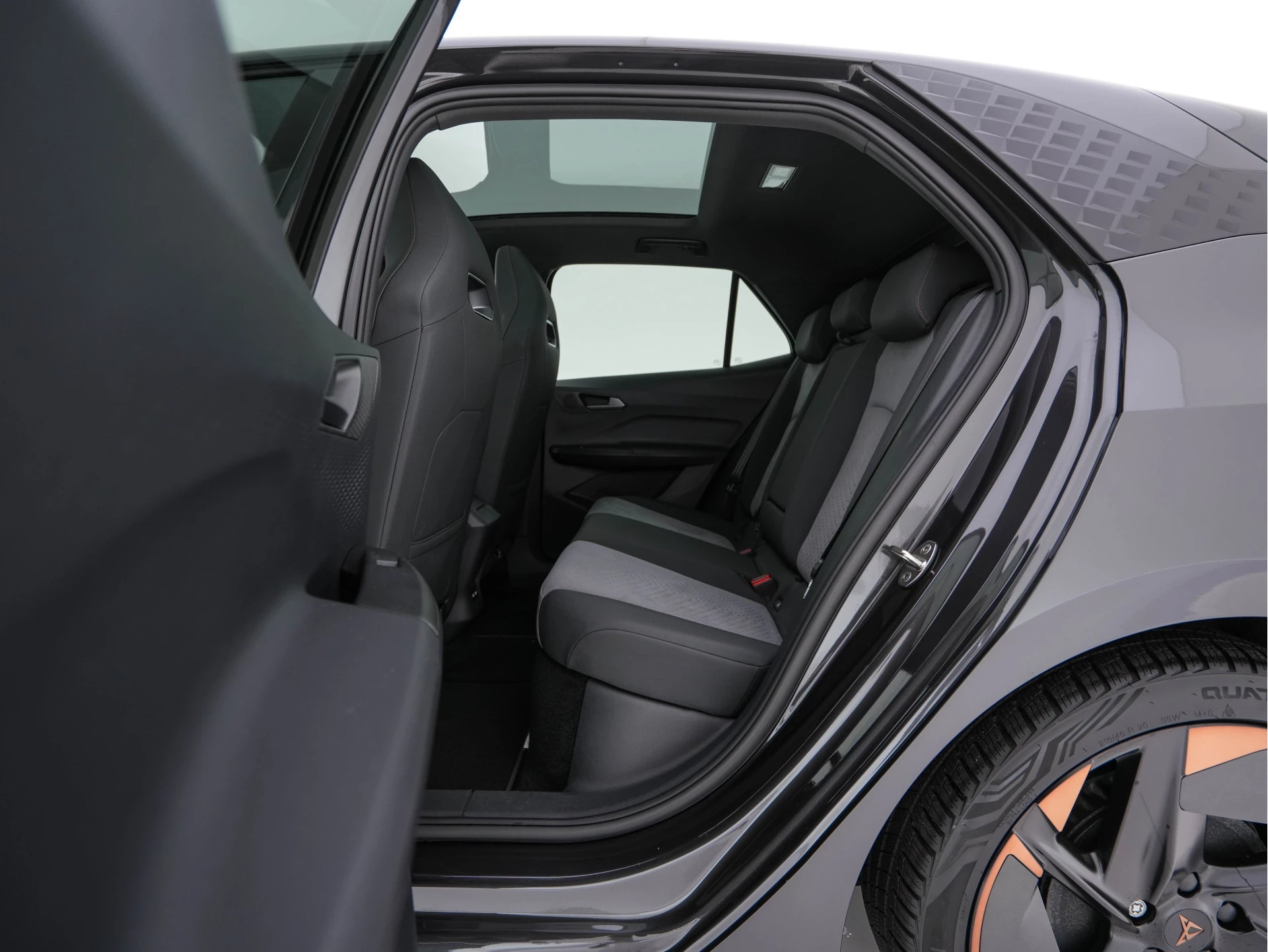 Hoofdafbeelding CUPRA Born