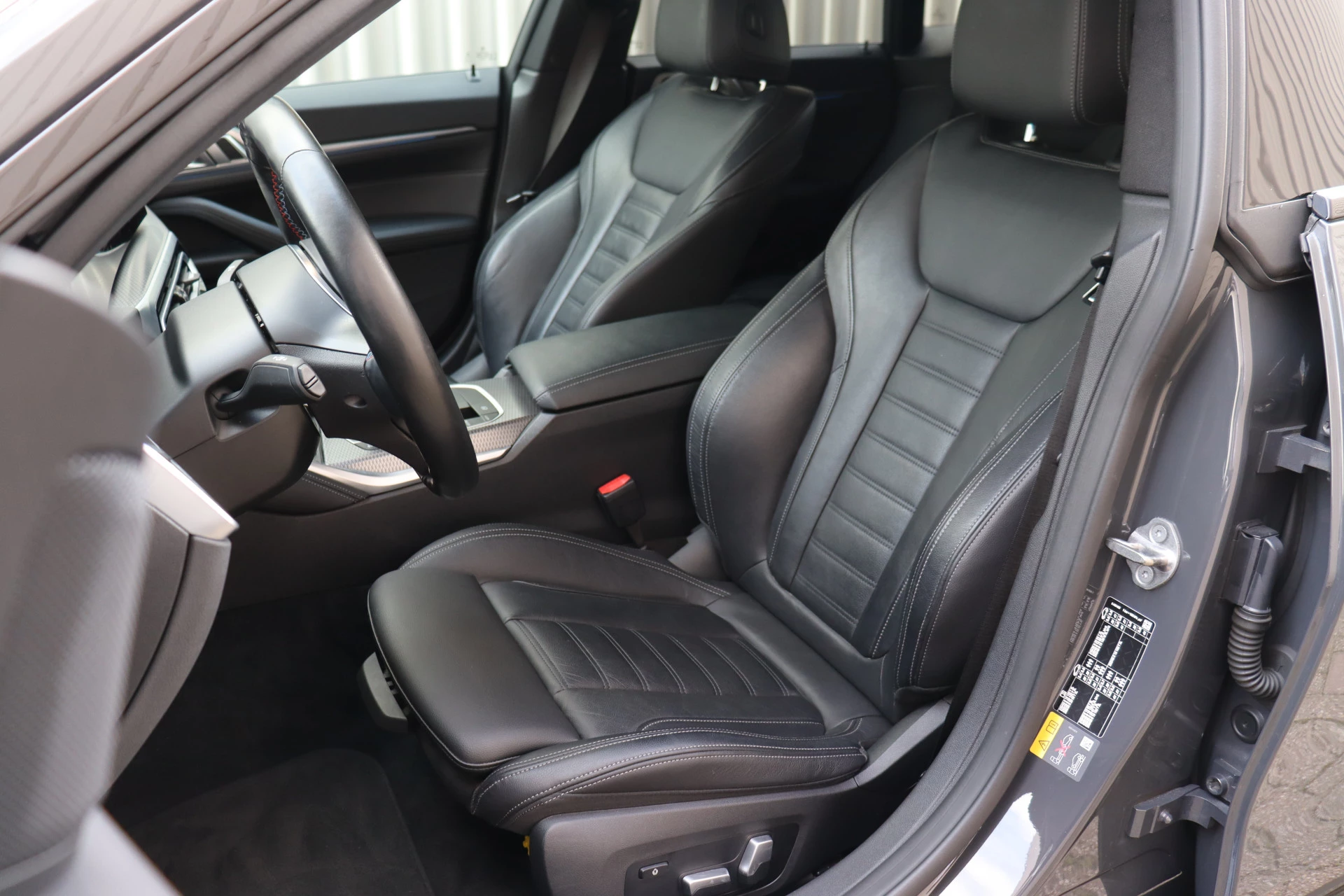 Hoofdafbeelding BMW i4