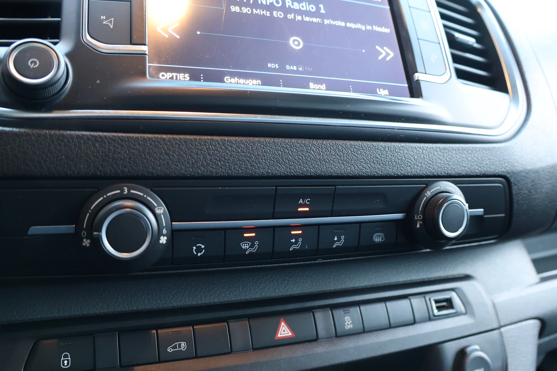 Hoofdafbeelding Peugeot Expert