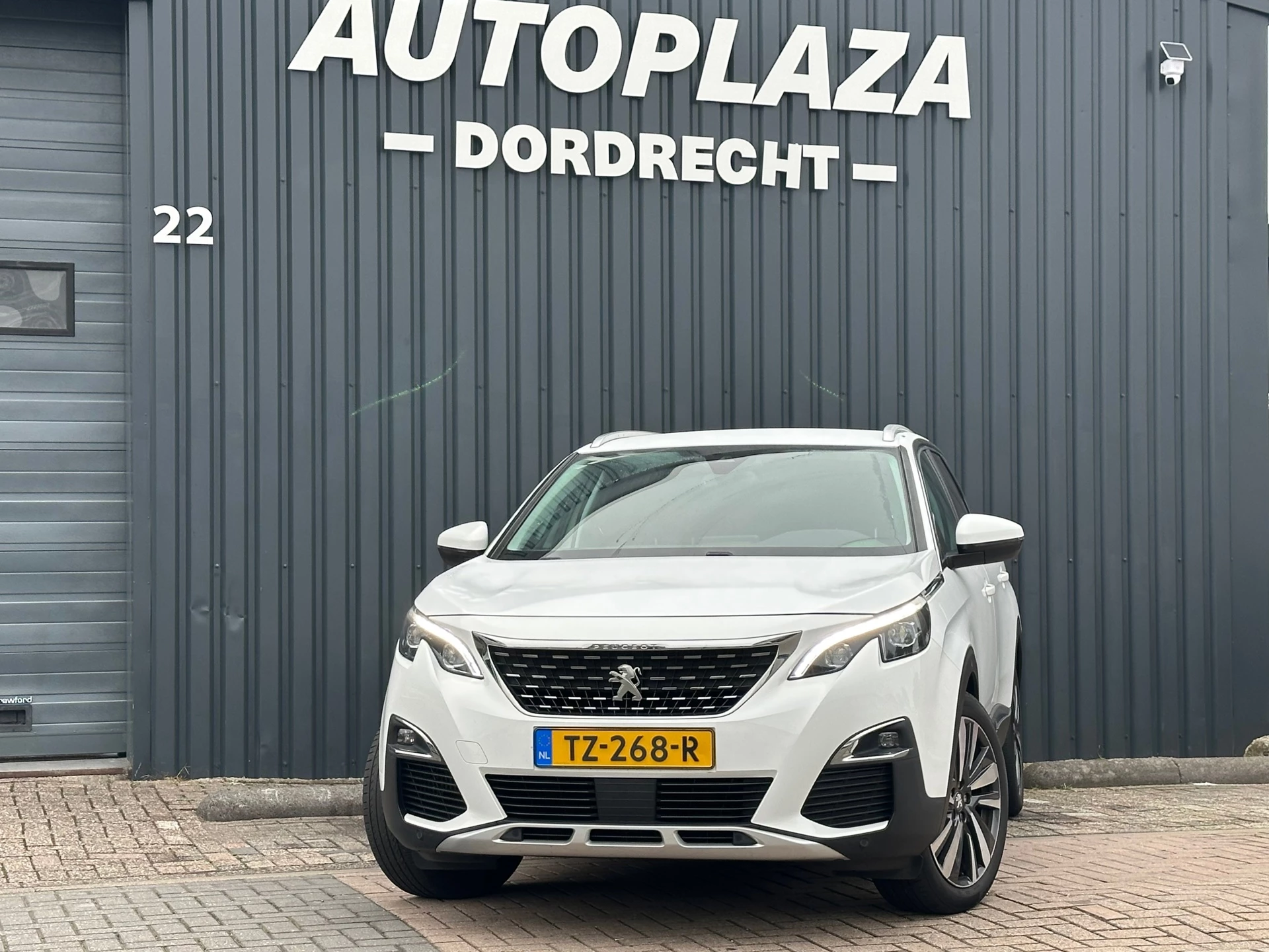 Hoofdafbeelding Peugeot 5008