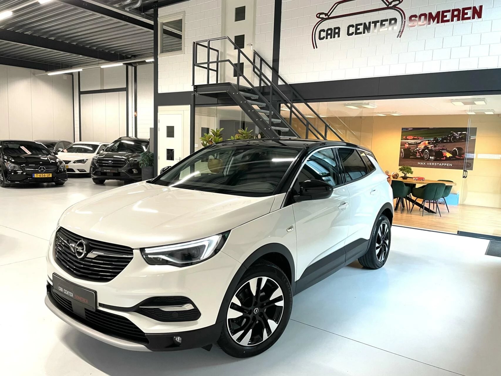 Hoofdafbeelding Opel Grandland X