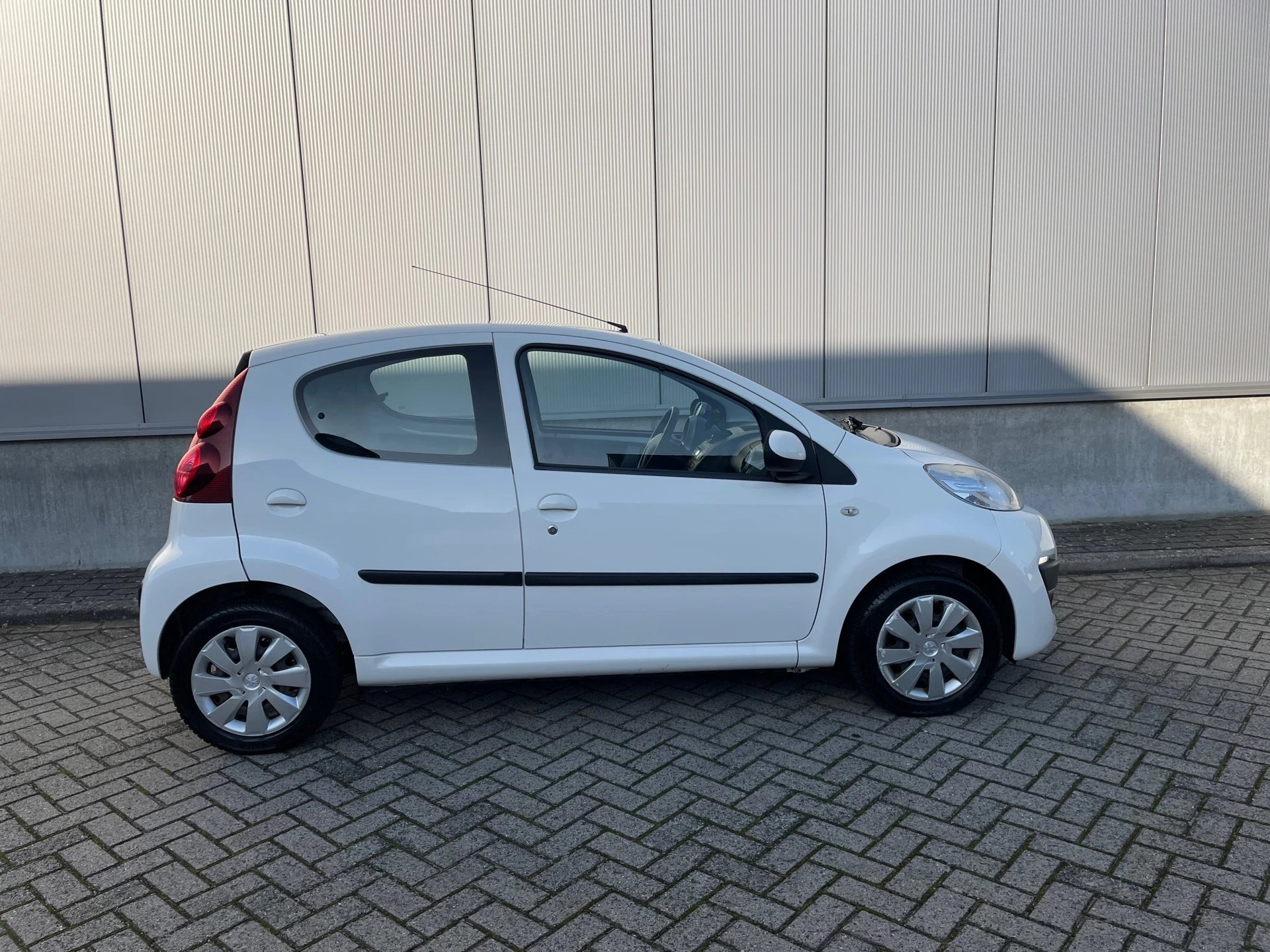 Hoofdafbeelding Peugeot 107