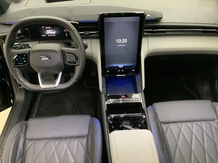 Hoofdafbeelding Ford Explorer