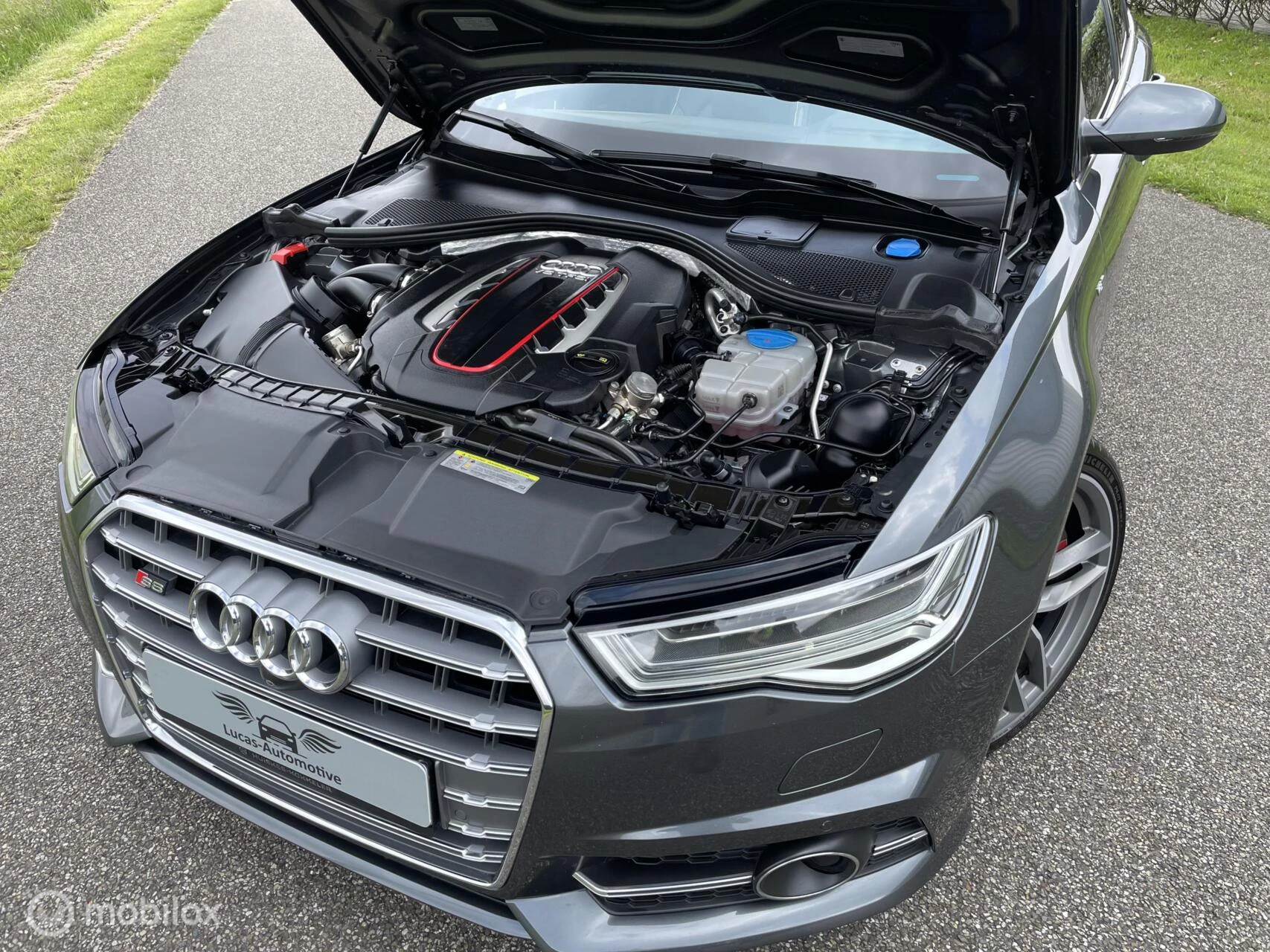 Hoofdafbeelding Audi S6