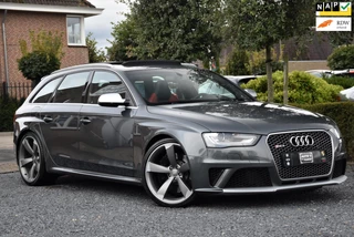 Audi RS4 Avant 4.2 FSI V8 Quattro 450 PK NL Auto Sportuitlaat Pano Camera Carbon 20''