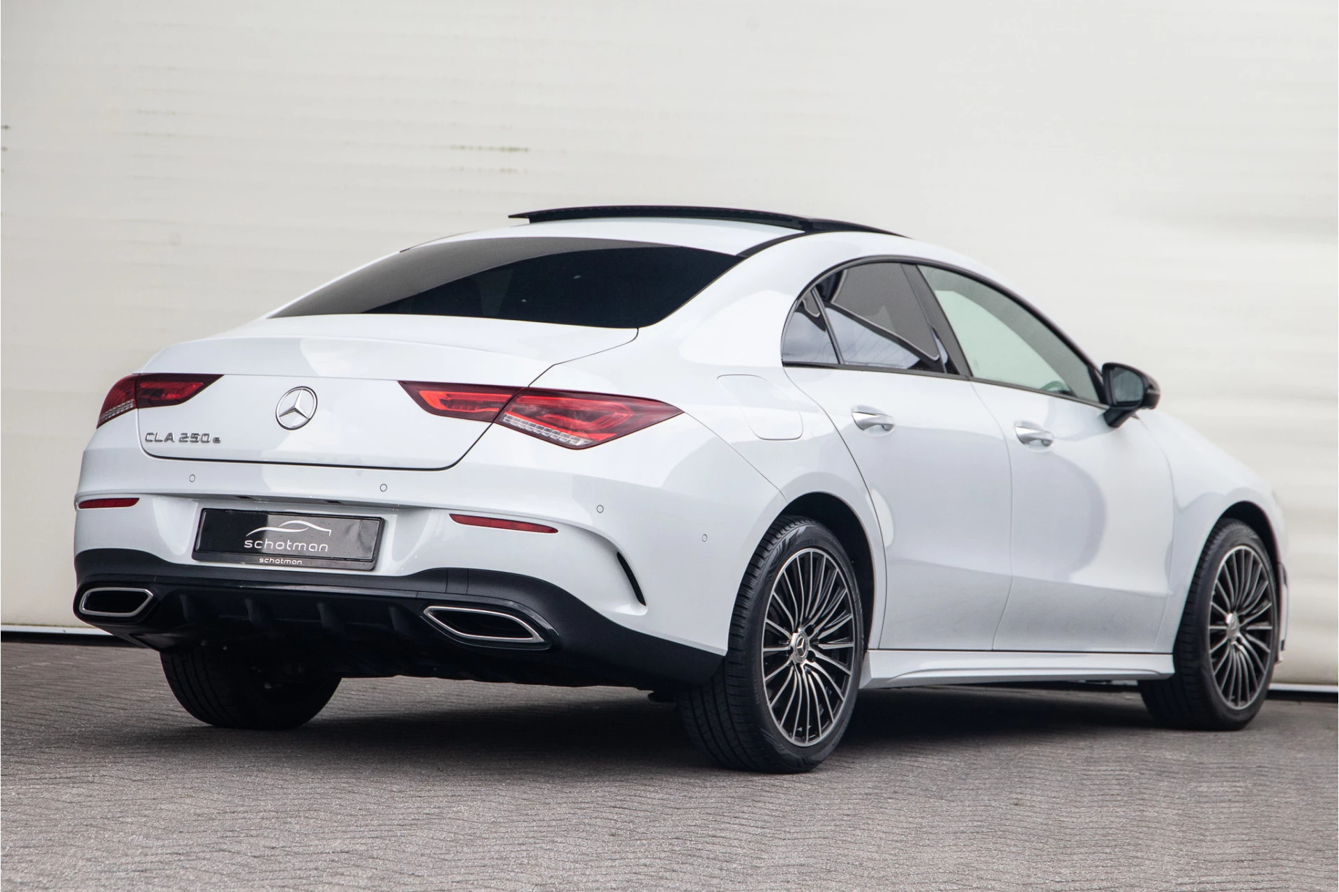 Hoofdafbeelding Mercedes-Benz CLA