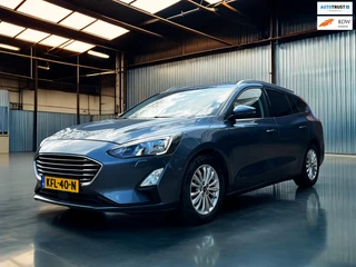 Ford Focus Wagon 1.0 EcoBoost Vignale carplay_Camera_trekh_4x nw banden