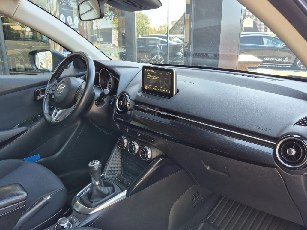 Hoofdafbeelding Mazda 2