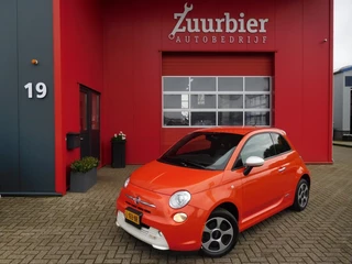 Hoofdafbeelding Fiat 500e Fiat 500e 24 KWH SOH 100% Carplay Stoelverwarming Stoelverwarming Automaat