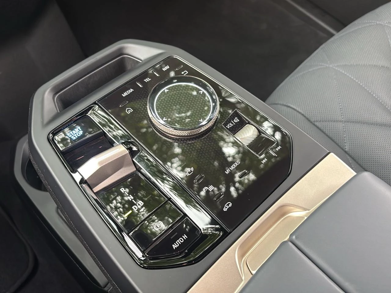 Hoofdafbeelding BMW iX