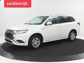 Mitsubishi Outlander 2.4 PHEV Pure+ | SOH 71,6% | Stoelverwarming |  Carplay | Camera | Trekhaak | Keyless | Climate control | DAB | Full LED | Cruise control | Bluetooth | Plug In