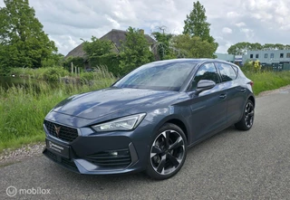 CUPRA Leon 1.4 e-Hybrid VZ Business / Cam / Navi / Sfeer