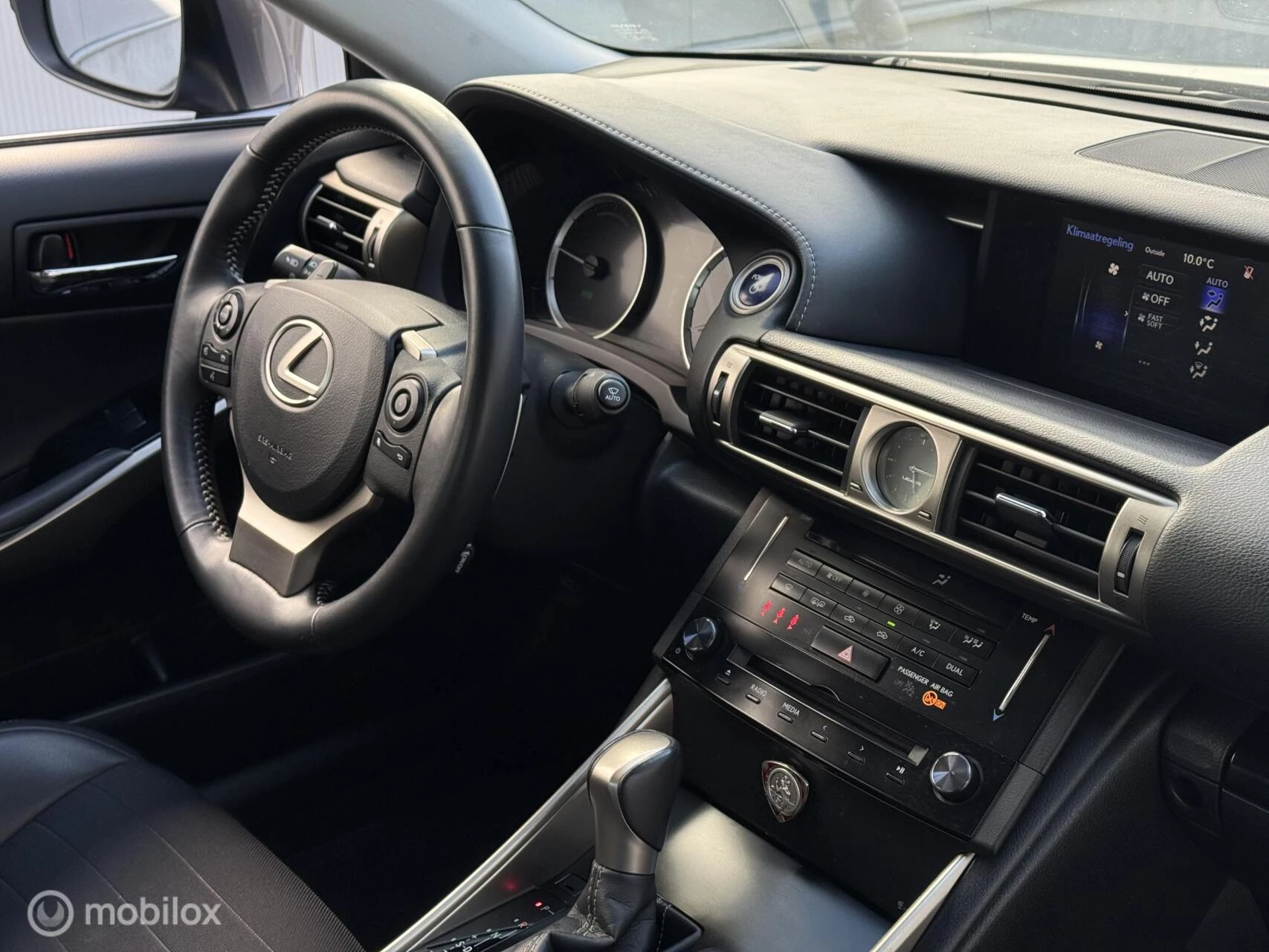 Hoofdafbeelding Lexus IS