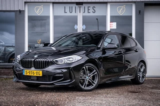 BMW 1-serie 118i M-Sport I Org.NL I BTW I Pano I Carplay I Dealer-ond. I Stoel/Stuurverw.
