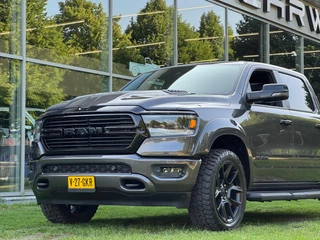 Hoofdafbeelding Dodge Ram Pick-Up Dodge Ram Pick-Up 1500 5.7 V8 Laramie WIDEBODY PANO 22 INCH Incl. lpg, deksel en widebody ALL IN PRIJS!!!