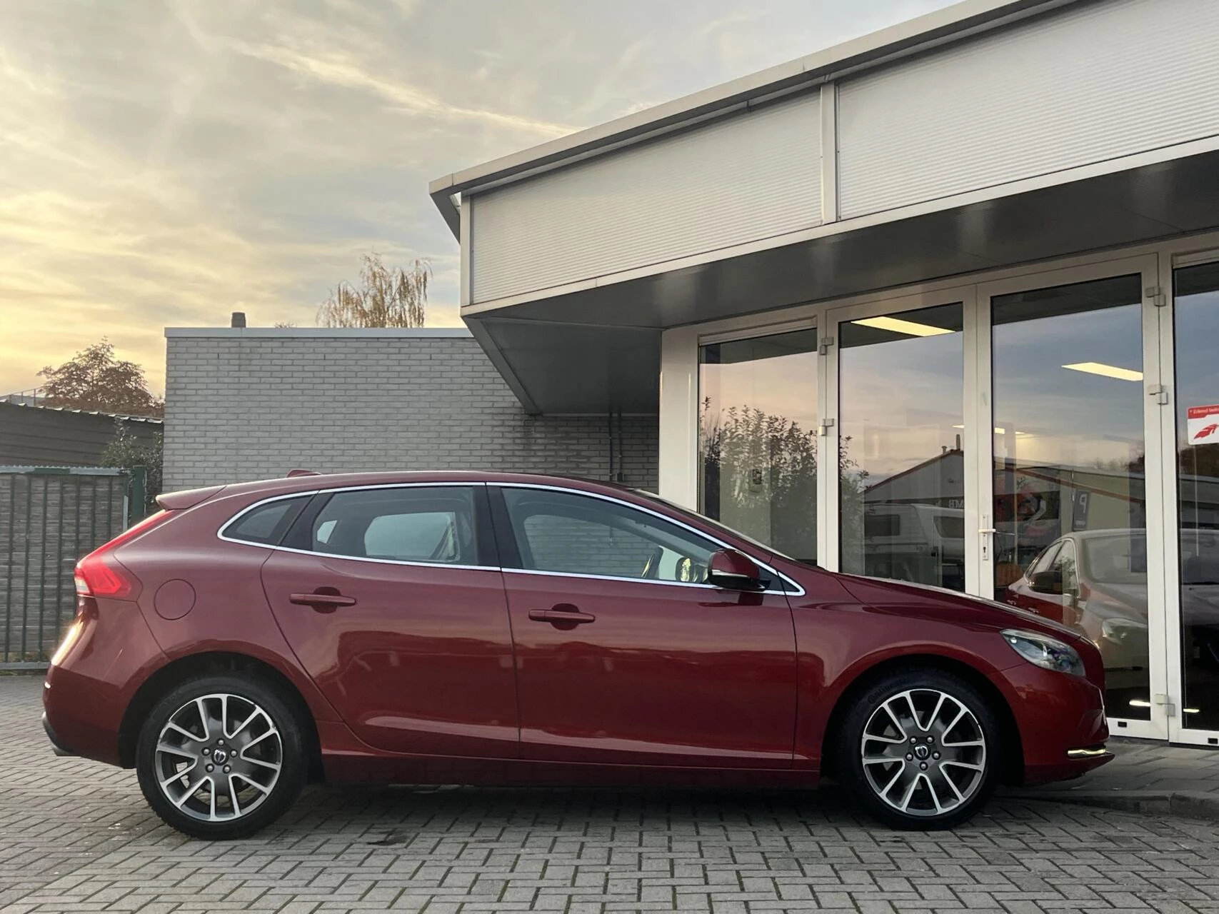 Hoofdafbeelding Volvo V40