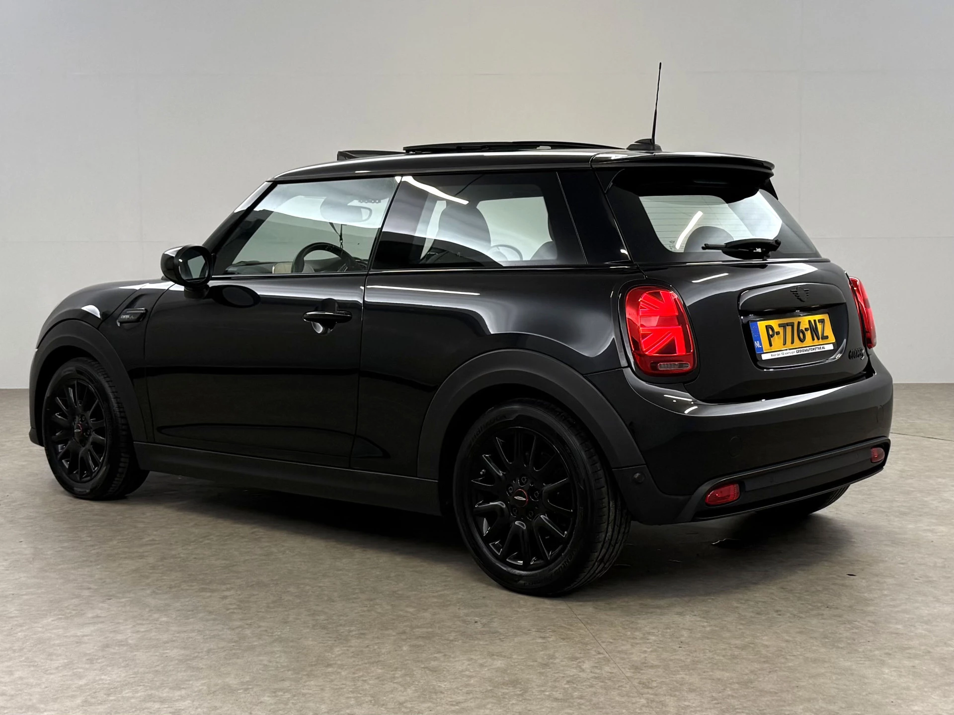 Hoofdafbeelding MINI Electric