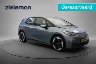 Hoofdafbeelding Volkswagen ID.3 Volkswagen ID.3 Life 58 kWh - Carplay, Stoelverwarm. Adaptive Cruise, PDC, SOH 91% GERESERVEERD!!!