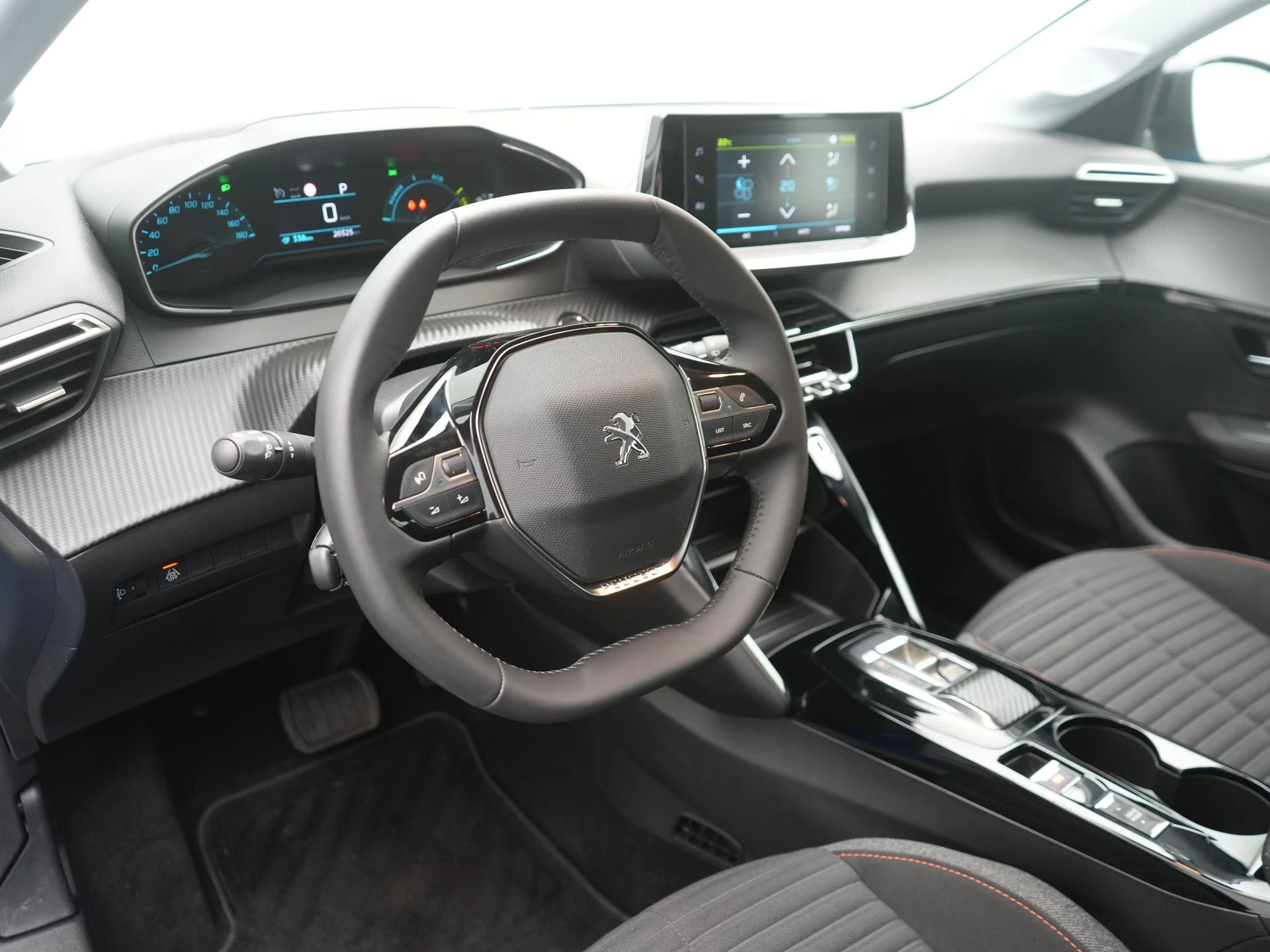 Hoofdafbeelding Peugeot e-208