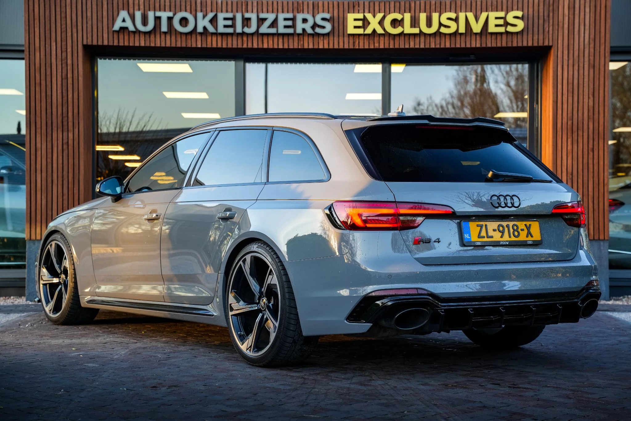 Hoofdafbeelding Audi RS4