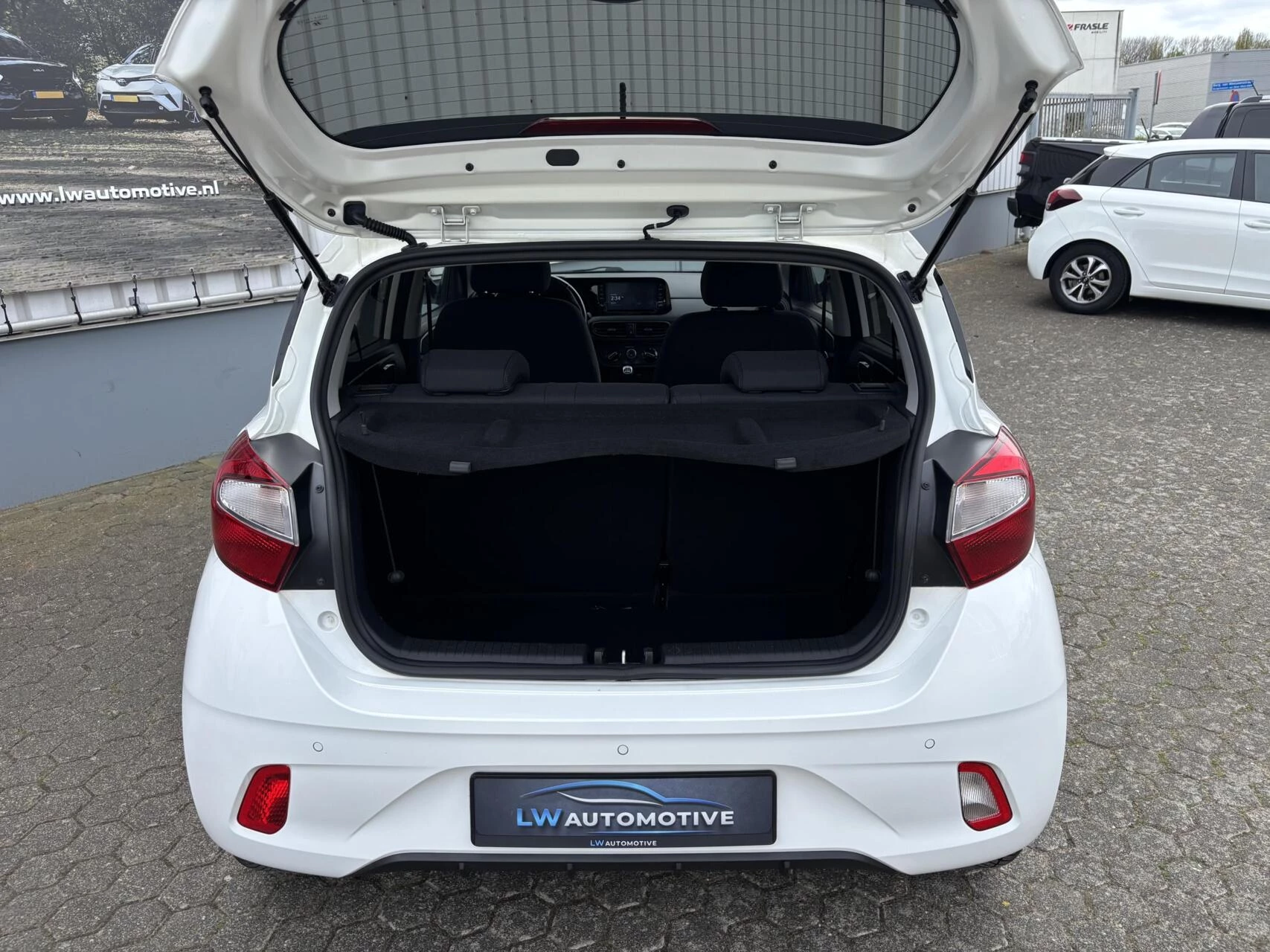 Hoofdafbeelding Hyundai i10