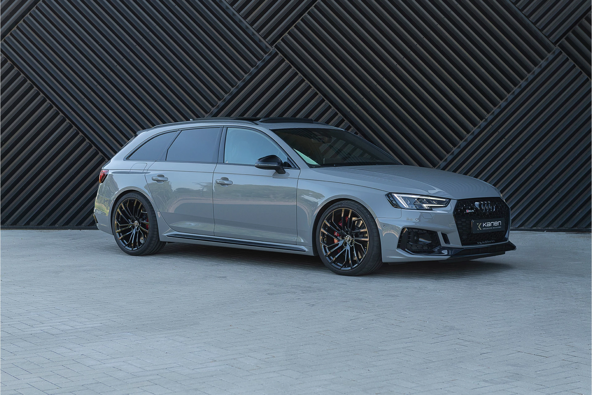 Hoofdafbeelding Audi RS4