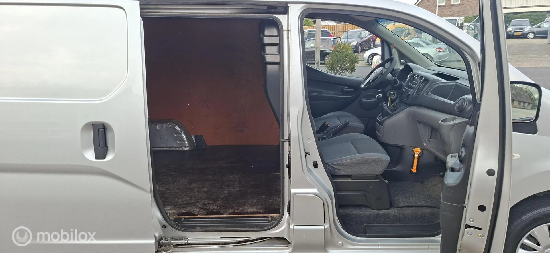 Hoofdafbeelding Nissan NV200