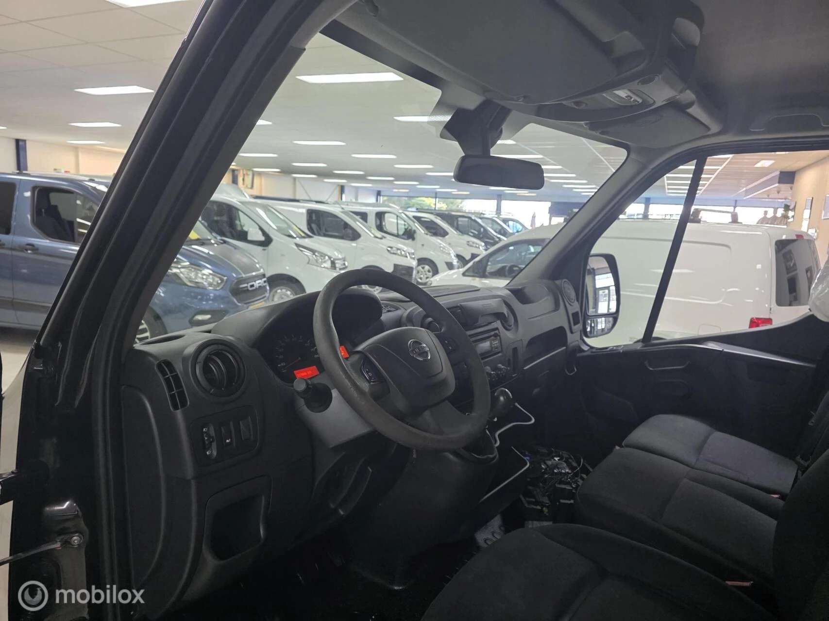 Hoofdafbeelding Nissan NV400