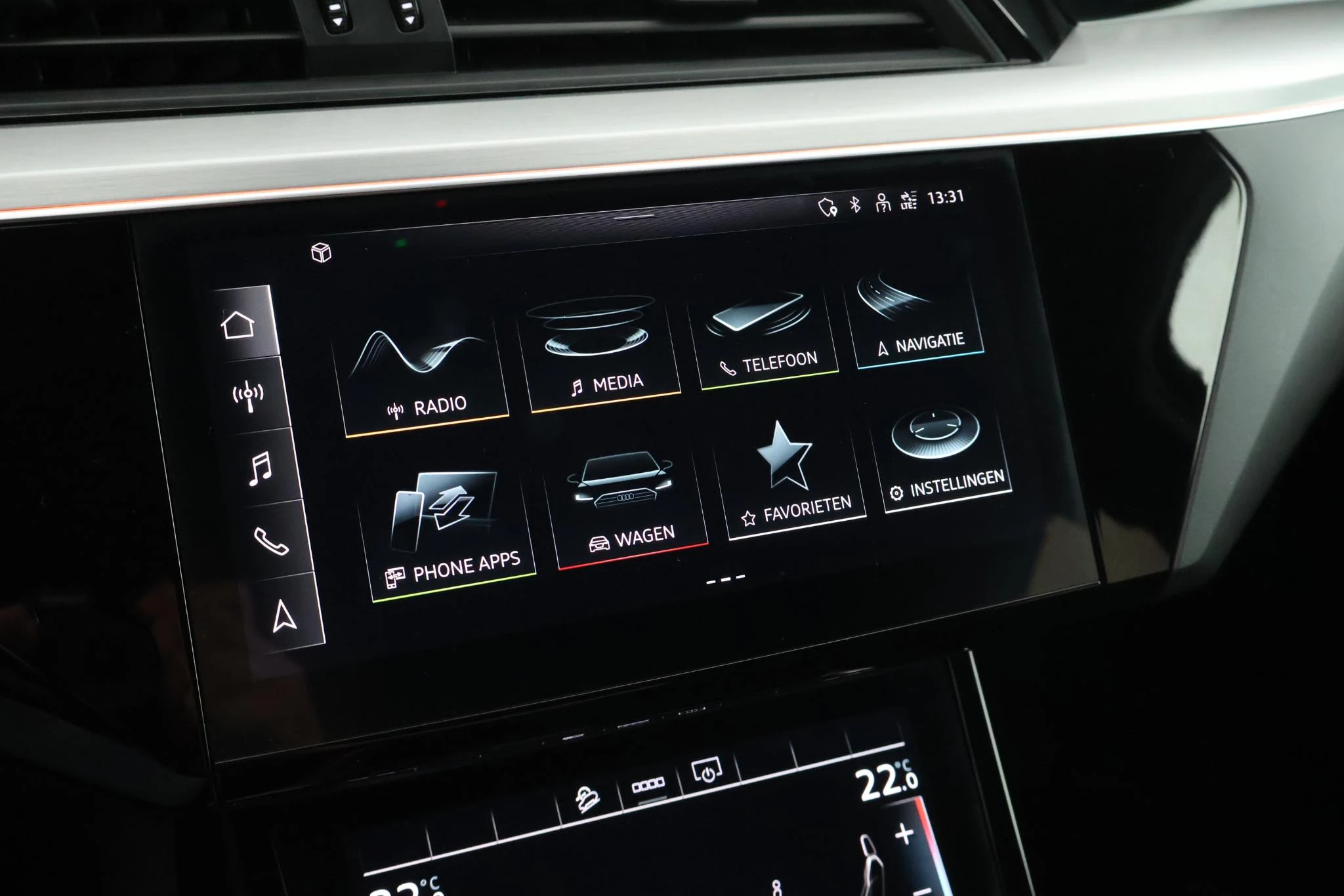 Hoofdafbeelding Audi e-tron