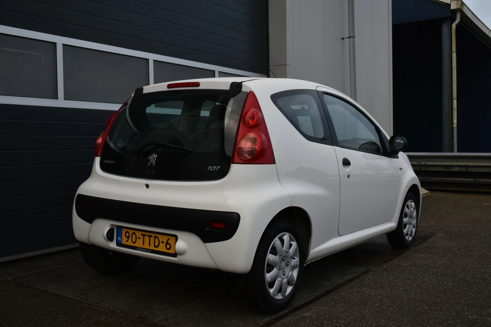 Hoofdafbeelding Peugeot 107
