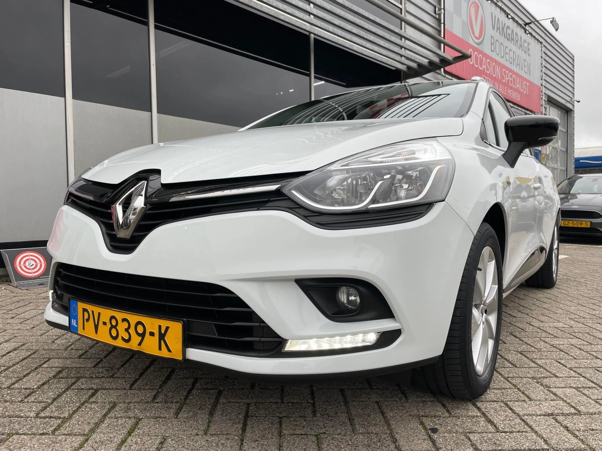 Hoofdafbeelding Renault Clio