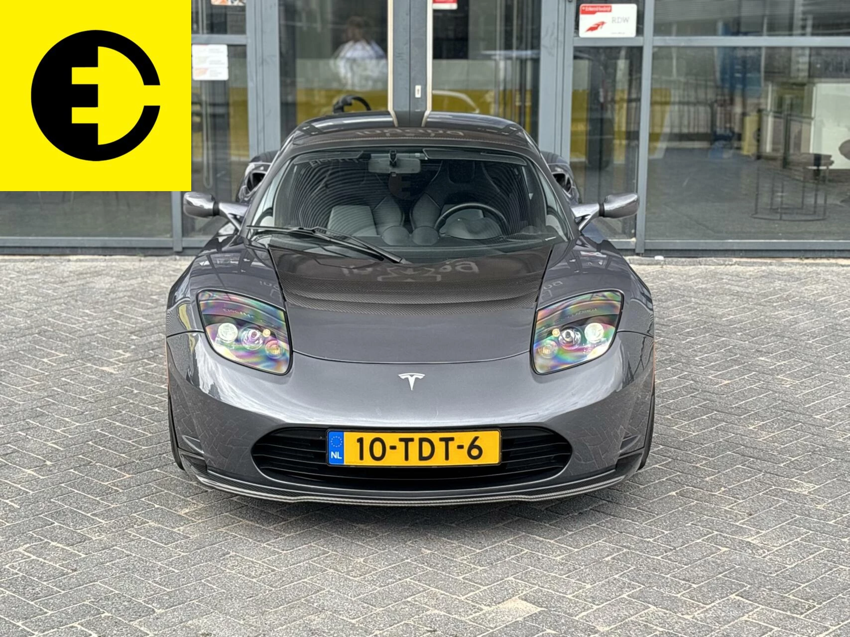 Hoofdafbeelding Tesla Roadster