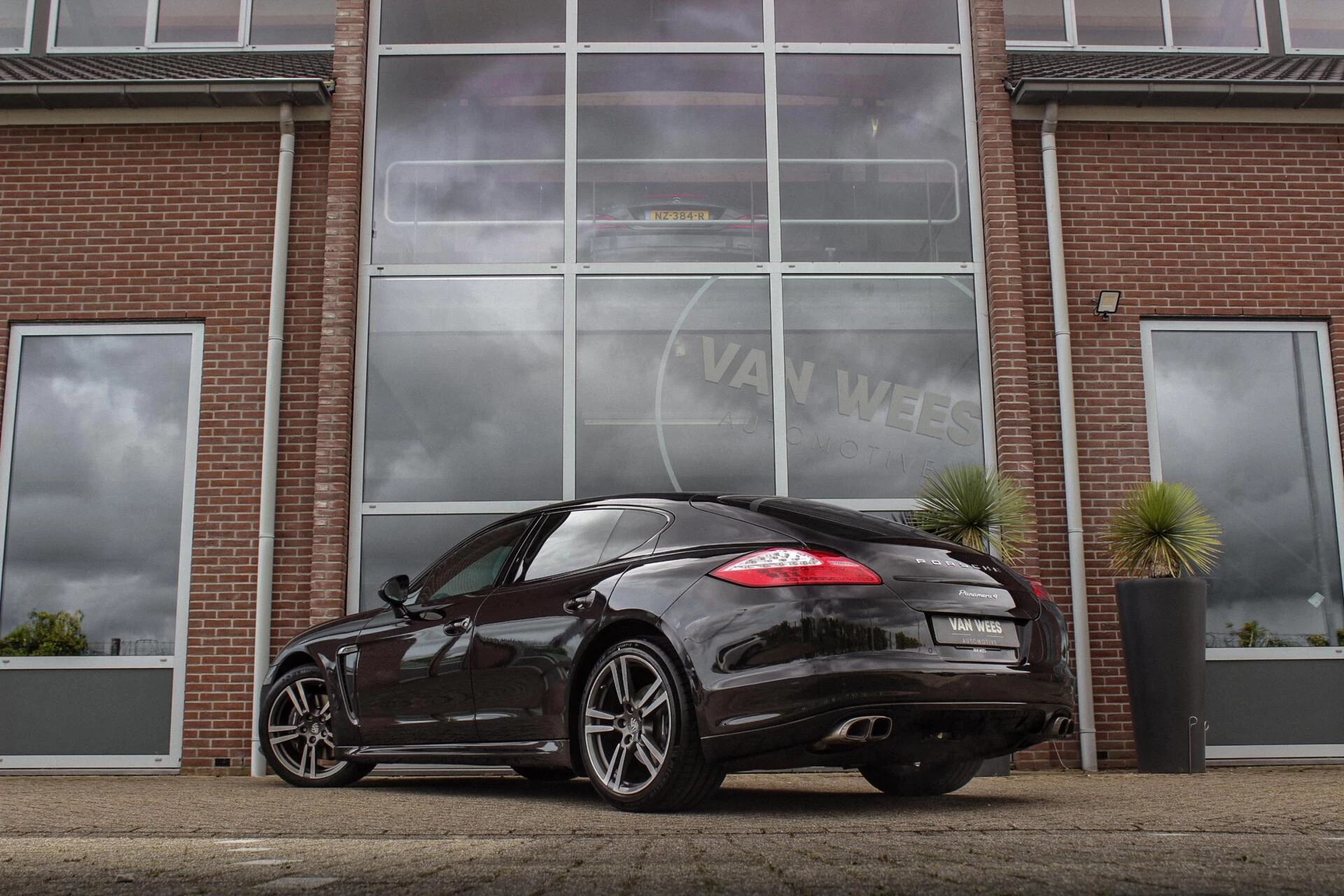 Hoofdafbeelding Porsche Panamera